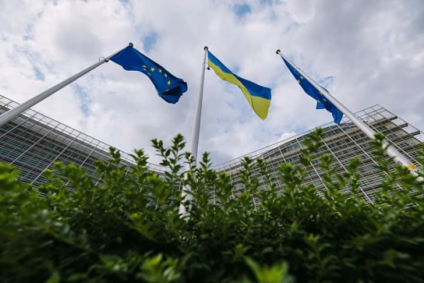 Єврокомісія схвалила законодавчий пакет для фінансової підтримки України на €90 млрд: що далі