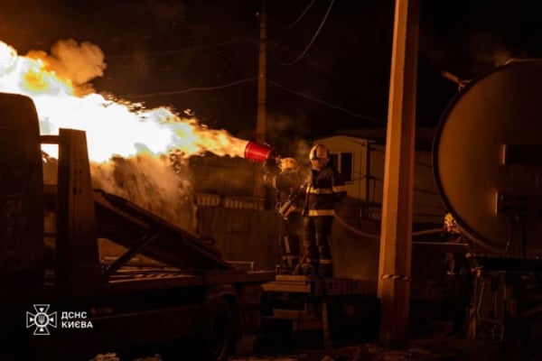 "Не можна зволікати з ППО, не можна заплющувати очі на ці удари": Зеленський відреагував на атаку рф понад 370 дронами та 21 ракетою