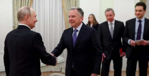 У москві завершилися переговори путіна зі спецпосланцями США: зустріч тривала понад 3,5 години