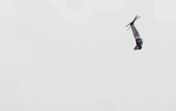 Українець Котовський здобув золото на Кубку світу з лижної акробатики з коронним стрибком