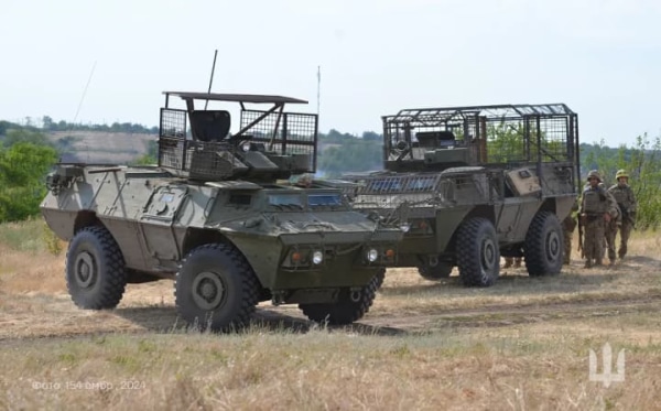 США закуповують бронемашини COMMANDO Select для України