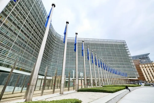 ЄС розглядає можливість створення посади перемовника з путіним - Politico