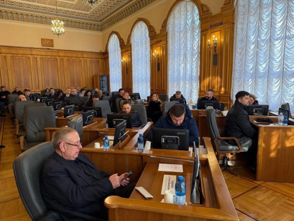 Наслідки потужної атаки на Київ і регіон: життя столиці та Київської області без електропостачання 12 Наслідки потужної атаки на Київ і регіон: життя столиці та Київської області без електропостачання 10