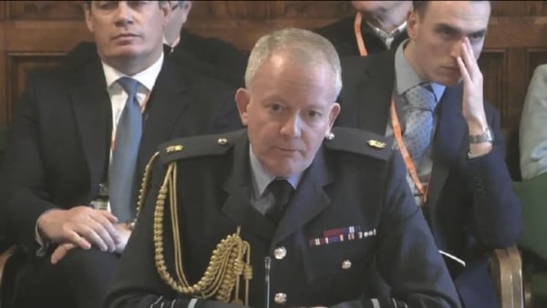 Британія не відправить війська в Україну без гарантій їхньої безпеки - головнокомандувач ЗС