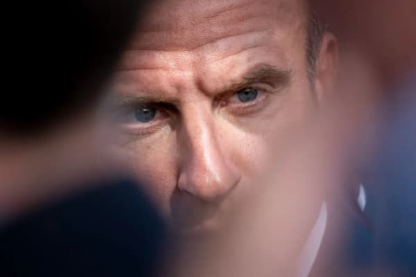 Франція зараз надає Україні дві третини розвідувальних спроможностей - Макрон