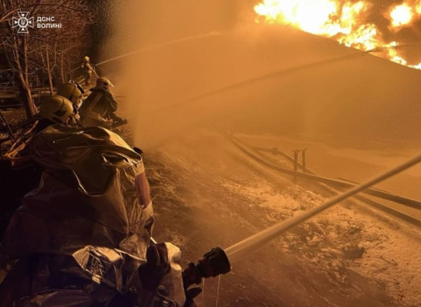 На Волині після атаки рф ліквідували пожежі на об'єктах критичної інфраструктури: показали наслідки