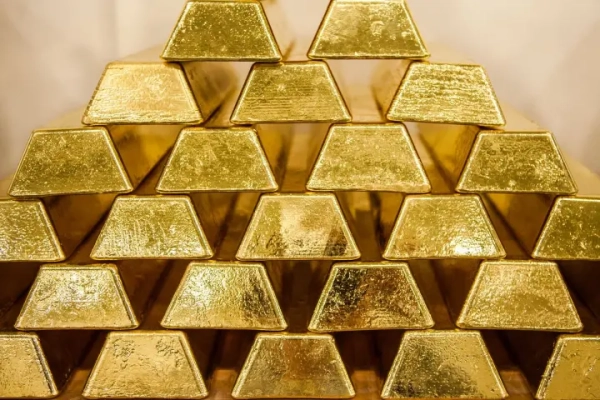 Goldman Sachs підвищив прогноз ціни на золото на кінець року до $5400