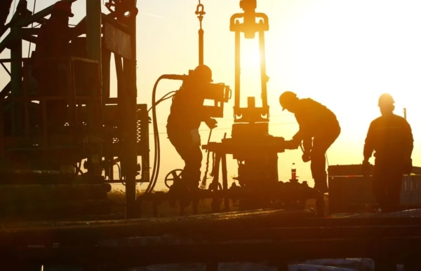 АіФ UA 13 Росія втрачає нафтогазову залежність: доходи впадуть нижче 20% бюджету до 2026 року