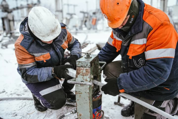 Прем’єр закликав прискорити відновлення через настання холодів.