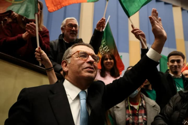 Вибори в Португалії: соціаліст Антоніу Жозе Сегуру здобув переконливу перемогу над ультраправою опозицією