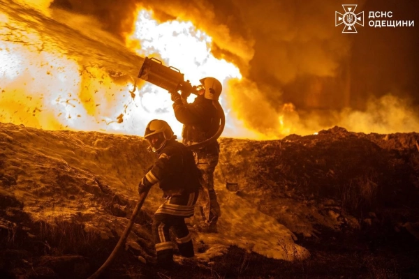 Масштабний удар ворога по Одеській області: постраждала залізниця 8 Масштабний удар ворога по Одеській області: постраждала залізниця 6