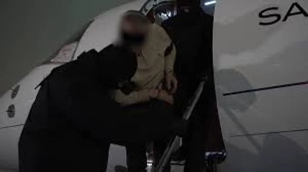 ФСБ повідомила про передачу Росії підозрюваного у спробі вбивства генерала Алексєєва.