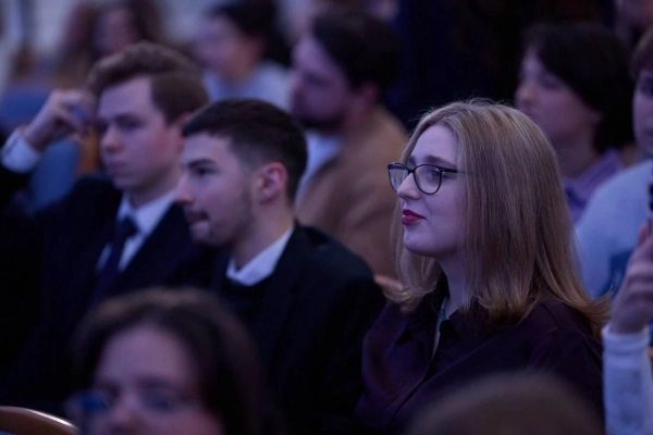 Зеленський надав державному університету "Київський авіаційний інститут" статус національного. 13