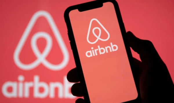 Airbnb представляє чат-бот на основі ШІ для організації&hellip;