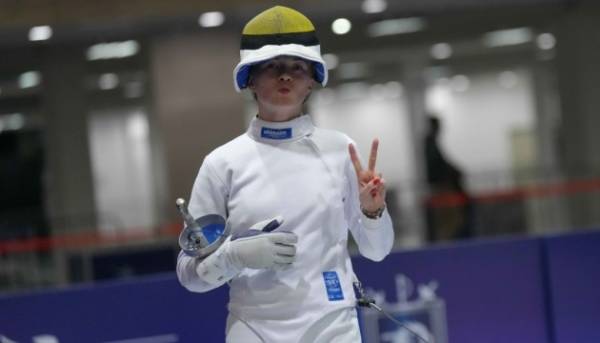 Анна Максименко здобуває срібло на юніорському чемпіонаті Європи з фехтування 1