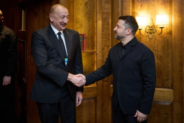 Зеленський на зустрічі з Алієвим вказав на головну причину затягування війни з РФ. 6