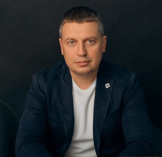 АіФ UA 5 Андрей Добровольский (Cosmobet): Как Digital Fatigue разрушает психологические барьеры игрока