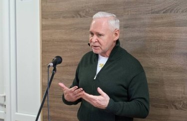 АіФ UA 40 Терехов пропонує відзначати День ВПО 25 лютого