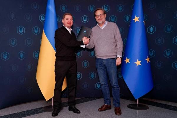 СЕCU передала Україні 300 генераторів вартістю 417 тисяч євро: кому першочергово нададуть допомогу та в які населені пункти. 7