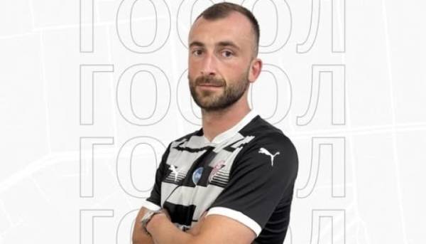 "Зоря" трощить "Полтаву": Анджушич оформив хет-трик та вивів команду вперед 11 "Зоря" трощить "Полтаву": Анджушич оформив хет-трик та вивів команду вперед 11