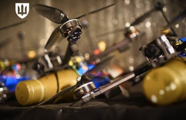 АіФ UA 18 Отримайте компоненти для дронів та РЕБ за “єБал”: Міноборони запустило нову ініціативу
