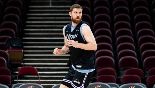 Михайлюк здобув 15 очок: "Юта" протистояла "Денверу" 8 Михайлюк здобув 15 очок: "Юта" протистояла "Денверу" 7