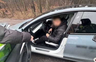 Київ: Викрито фінансову піраміду, що ошукала вкладників на 20 мільйонів