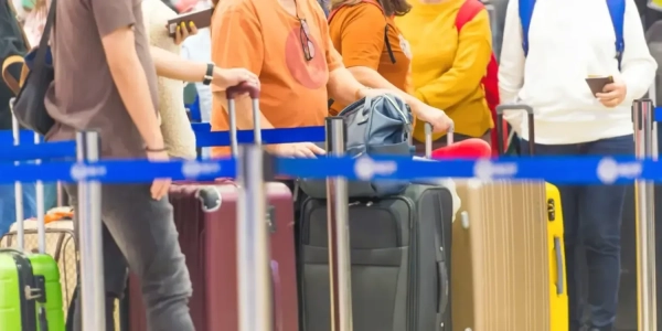 МЗС отримало 58 звернень від українців: як реагують на події на Близькому Сході