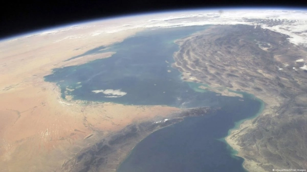 Сьогодні жоден танкер не ризикнув пройти Ормузькою протокою: що відомо 9