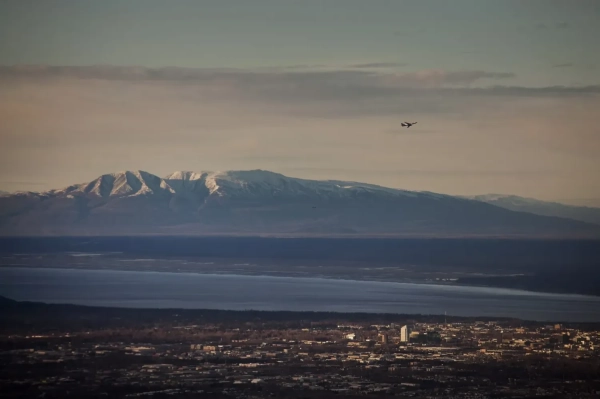 Адміністрація Трампа не змогла залучити інвесторів до розробки нафтогазових родовищ затоки Кука 9
