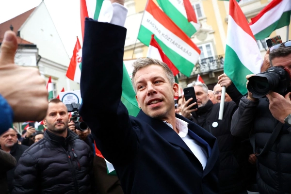 Угорська опозиція здобуває лідерство: ультраправі набирають обертів згідно з опитуваннями 10