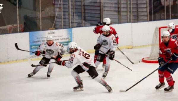 «Кременчук» здобув путівку у фінал: хокейна битва з&hellip;