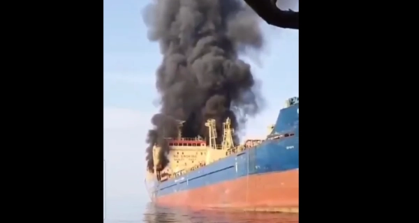 АіФ UA 18 Іран атакував нафтовий танкер Skylight під американськими санкціями поблизу Оману