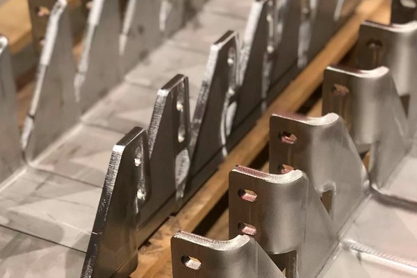 Где применяется гибка листового металла?