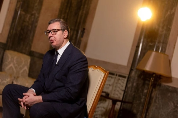 Сербія на межі: Вучич кличе до діалогу, поки опозиція ігнорує