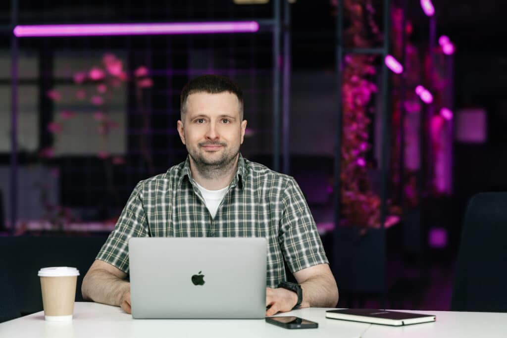 Сергій Тиханов: Україна залежить від імпорту пального на 95–100% — експерт пояснив, як формується ціна на бензин 1