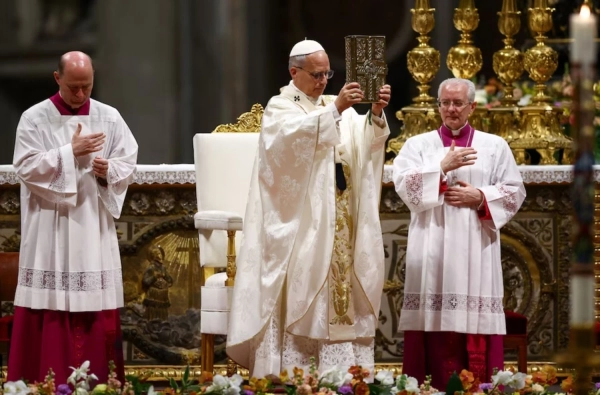 АіФ UA 7 Папа Римський закликає світ не забувати про війну та плекати мир