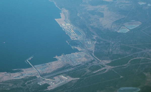 АіФ UA 35 Усть-Луга відновила перевалку нафти: порт працює після кібератак