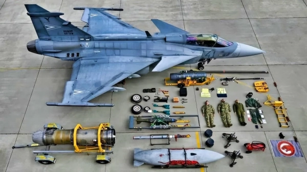АіФ UA 46 Швеція розпочинає підготовку українських пілотів на Gripen та анонсує постачання…