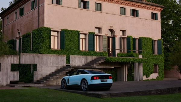 Ferrari Luce: розкрито секрети першого електромобіля потужністю 1035 к.с. 27