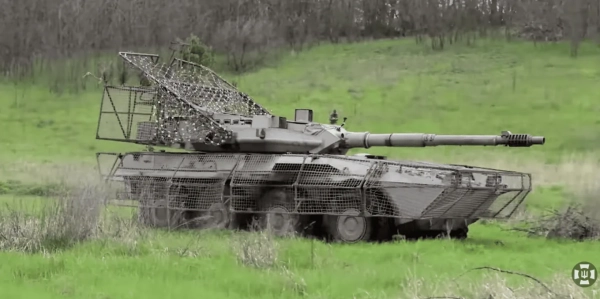 ЗСУ вражають на B1 Centauro, Тайвань модернізує Yunpao II D3 до рівня Abrams 4 ЗСУ вражають на B1 Centauro, Тайвань модернізує Yunpao II D3 до рівня Abrams 4