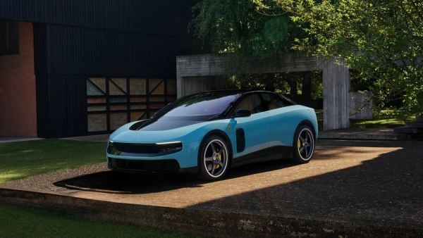 Ferrari Luce: розкрито секрети першого електромобіля потужністю 1035 к.с. 24