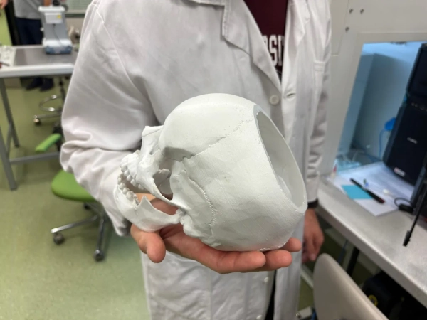 Чеські науковці впроваджують 3D-друк для створення біокісток: інноваційний прорив