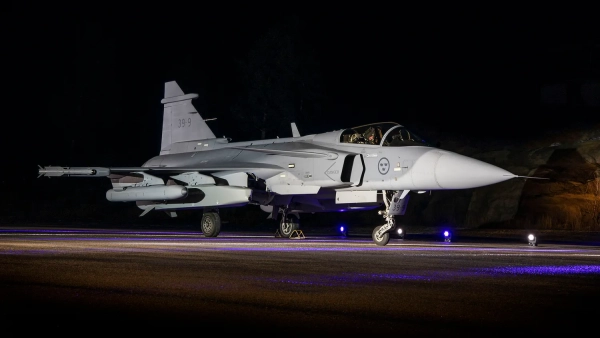 Україна посилює авіацію: 20 винищувачів Gripen наближаються, 16 – від Швеції