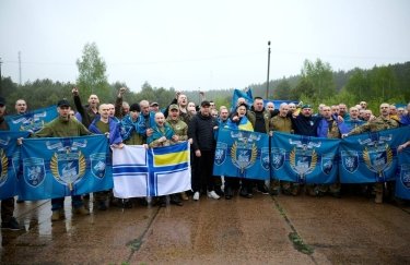 Україна повернула 205 героїв: повний список звільнених з полону захисників