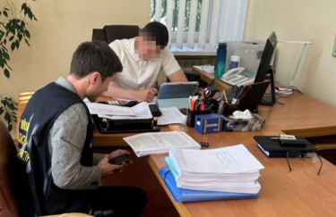 Укрзалізниця: Директора філії підозрюють у розкраданні 48 мільйонів гривень 3