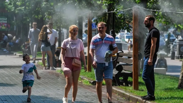 Сонце не шкодує: як спека руйнує здоров’я та що радять&hellip;