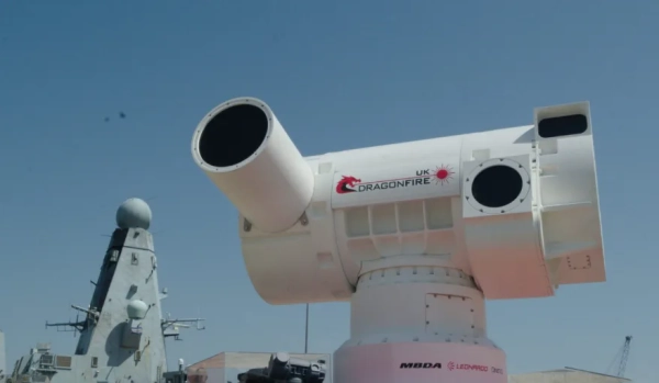 Британія пришвидшує розробку бойового лазера DragonFire: чи отримає його Україна?