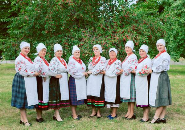 Зробіть справжній ароматний напій: як приготувати бузиняк вдома 18 Зробіть справжній ароматний напій: як приготувати бузиняк вдома 18