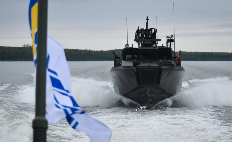 ВМС України трансформують війну: Відбиття ворожих кораблів та блокування Криму завдяки дронам 4 ВМС України трансформують війну: Відбиття ворожих кораблів та блокування Криму завдяки дронам 4